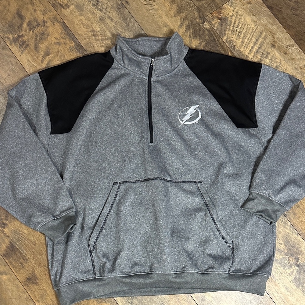 FANATICS Men’s Tampa Bay Lightning Quarter-Zip Sweatshirt, Size 4XL, EUC
